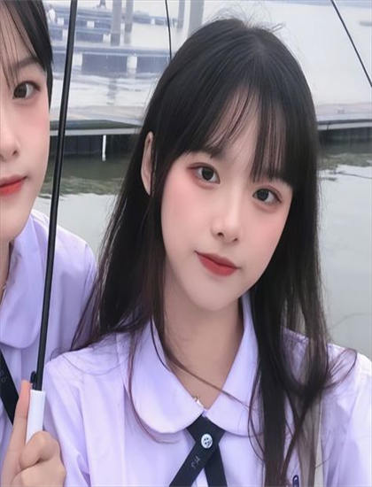 《洛也幽幽》场景布置分析：环境设计与主题呼应探讨